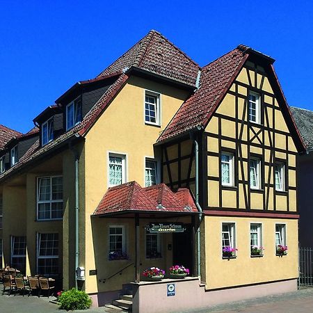 Hotel Zum Neuen Schwan Walluf Esterno foto
